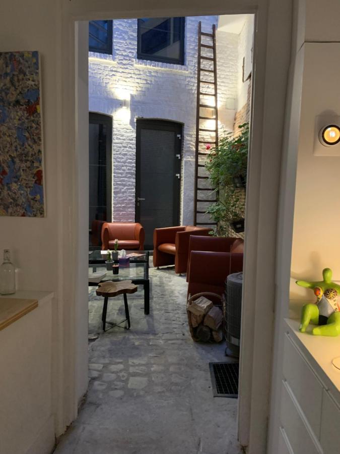 Galerie Jacqueline Storme Hotel Rijsel Buitenkant foto